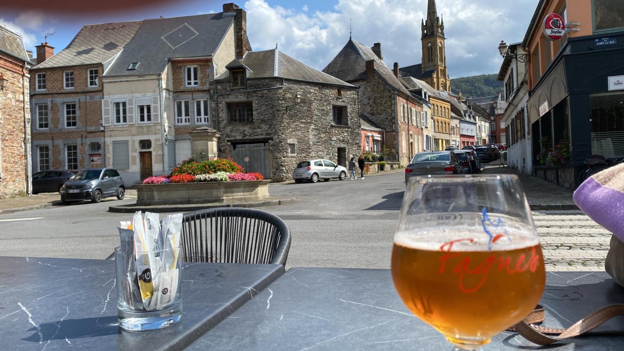 فيلا La Croix Bala Signy-le-Petit المظهر الخارجي الصورة